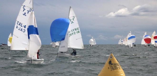 Jessica and crew Gavin McJones lead to the leeward mark - SCYA's E.E. Manning Regatta – Shadden Series © Rich Roberts http://www.UnderTheSunPhotos.com